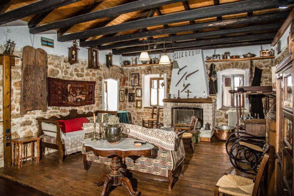 Pontinos Old House Villa Miloi  Luaran gambar